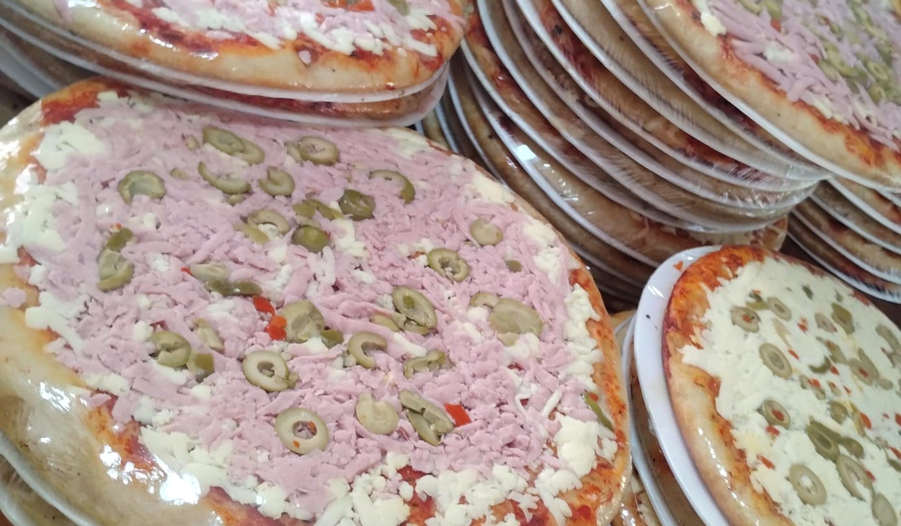 Pizzas elaboradas por Panificación del Valle